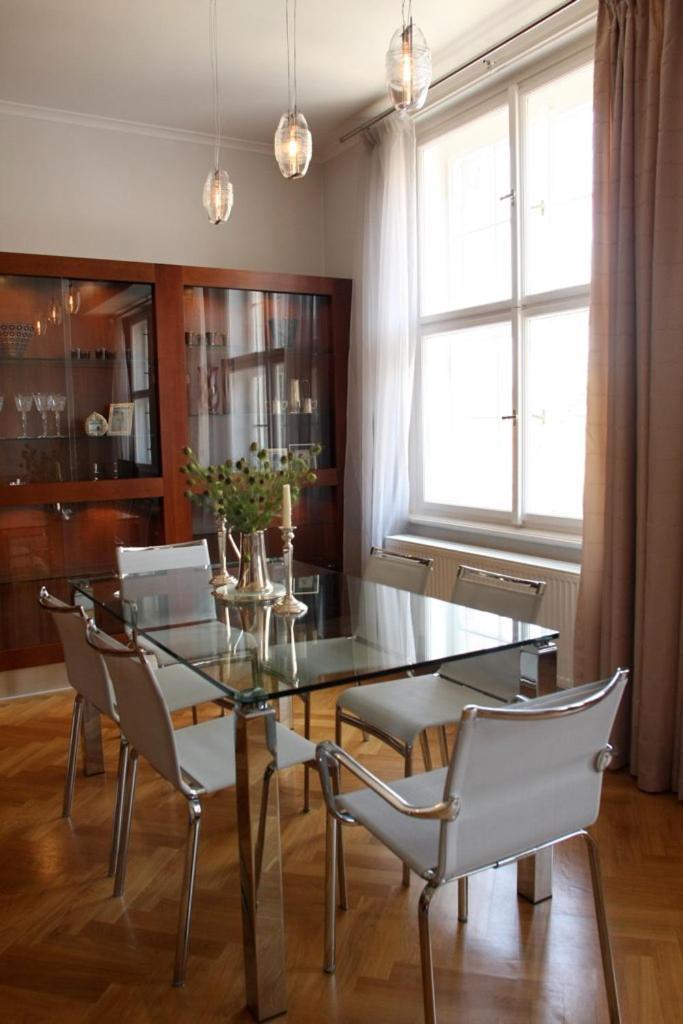 פראג Spacious Elegance In The Heart Of Old Town מראה חיצוני תמונה