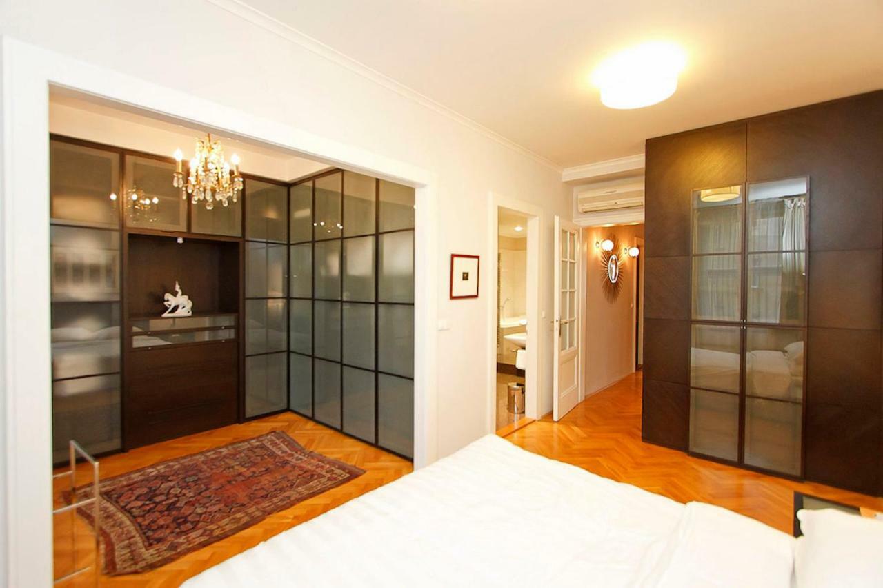 פראג Spacious Elegance In The Heart Of Old Town מראה חיצוני תמונה